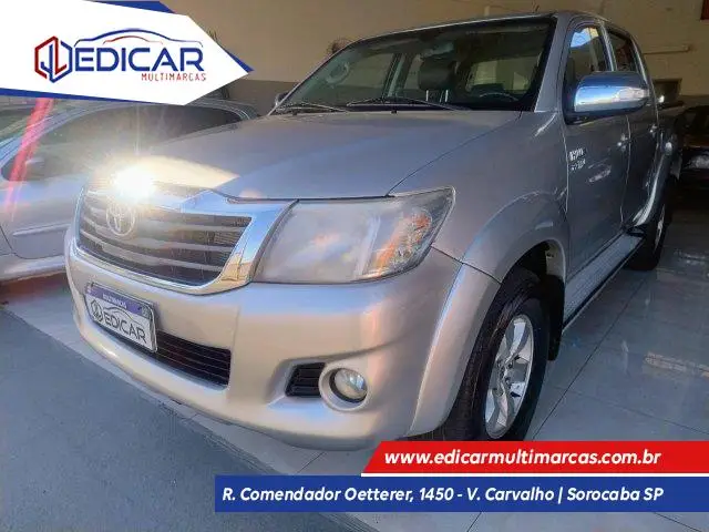 Carro Toyota Hilux Cabine Dupla 2015 Hilux 2.7 SRV CD 4x4 (Flex) (Aut)