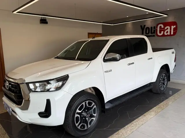 Carro Toyota Hilux Cabine Dupla 2024 SRV 4x4 2.8 Diesel