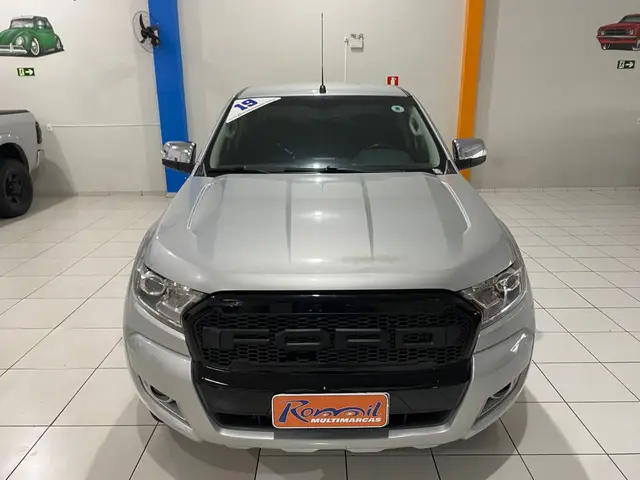 Carro Ford Ranger Cabine Dupla 2019 Ranger 3.2 XLT CD 4x4 (Aut)