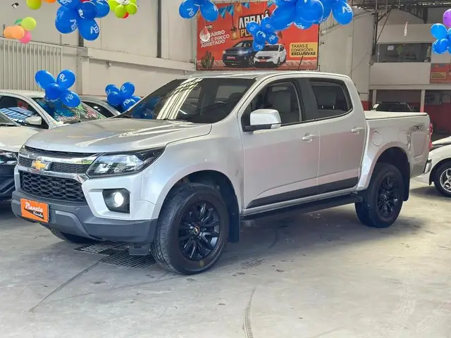 Carro Chevrolet S10 Cabine Dupla 2023 LT 2.8 Turbodiesel (Aut.)