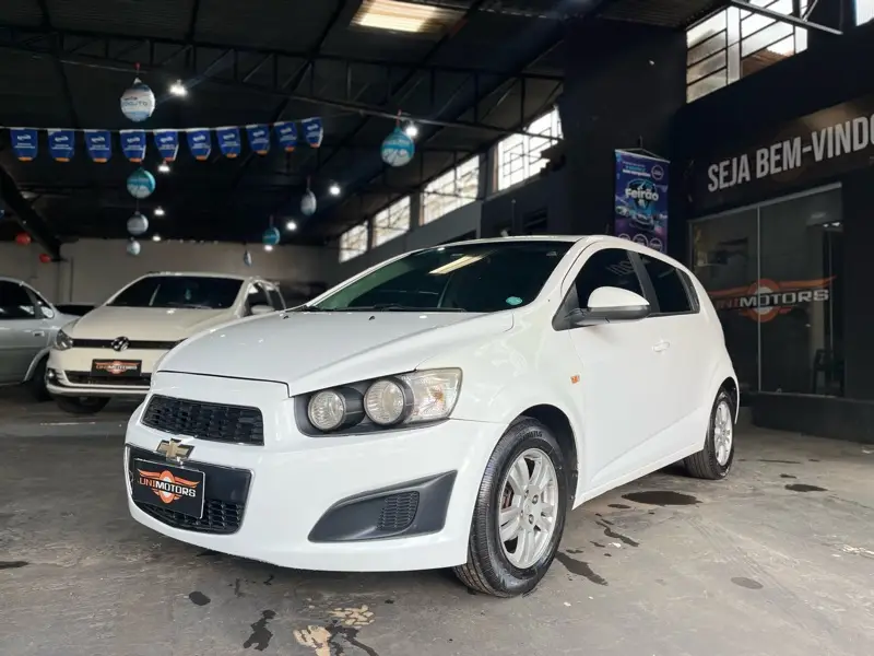 Chevrolet Hatch LT 1.6 (Aut)