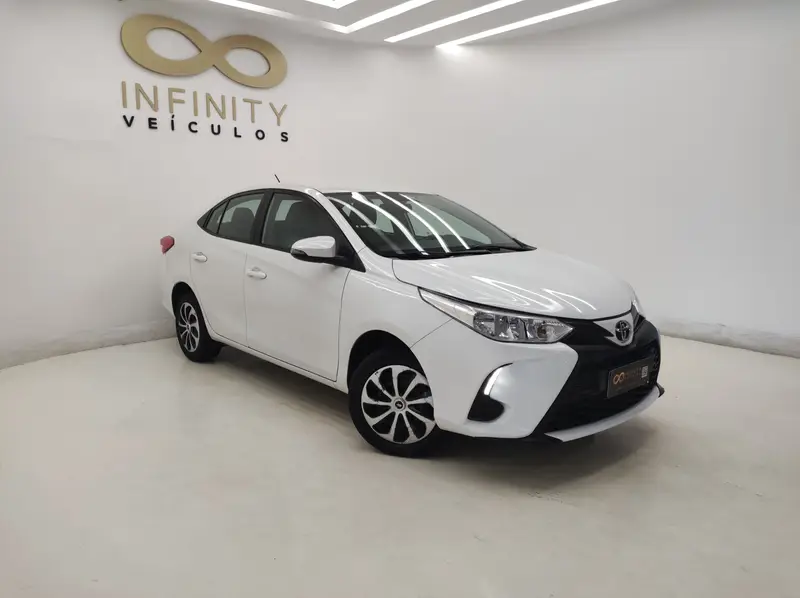 Toyota Yaris Sedan XL 1.5 Flex 16V 4p Aut.