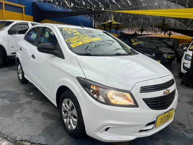 Carro Chevrolet Onix 2019 1.0 Joy SPE/4
