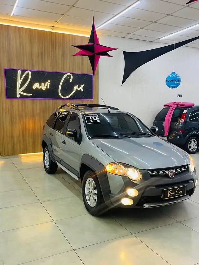 Carro Fiat Palio Weekend 2014 Adventure 1.8 16V (Flex)