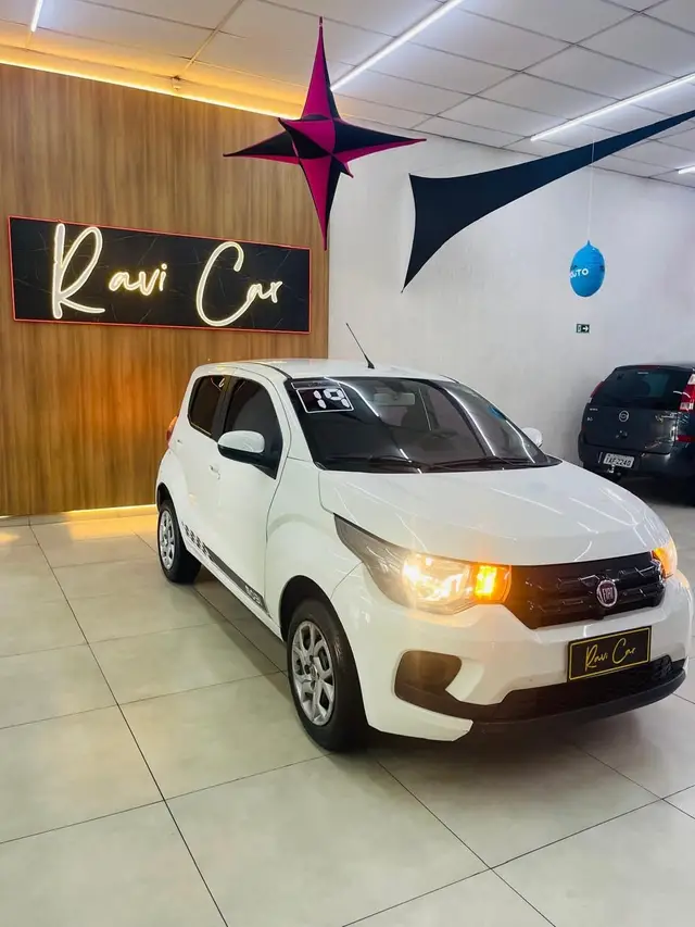 Carro Fiat Mobi 2019 FireFly Drive 1.0 (Flex)