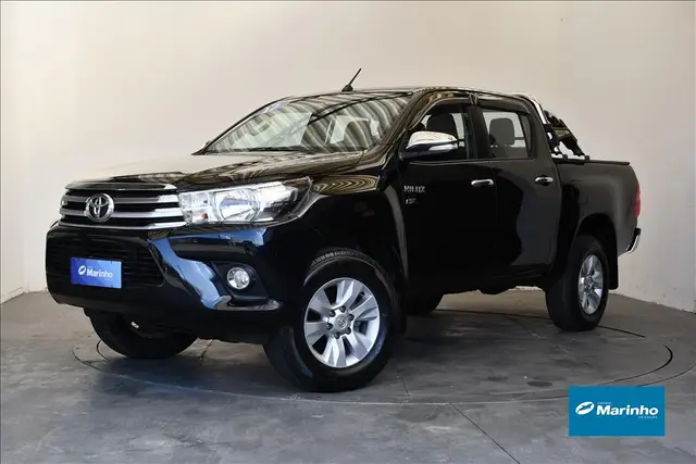 Carro Toyota Hilux Cabine Dupla 2017 Hilux 2.7 SR CD 4x2 (Flex) (Aut)