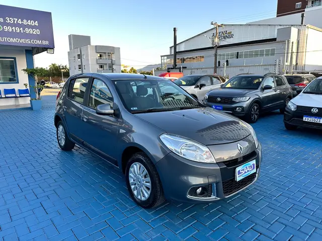 Carro Renault Sandero 2013 Privilege 1.6 16V (Flex)(aut)