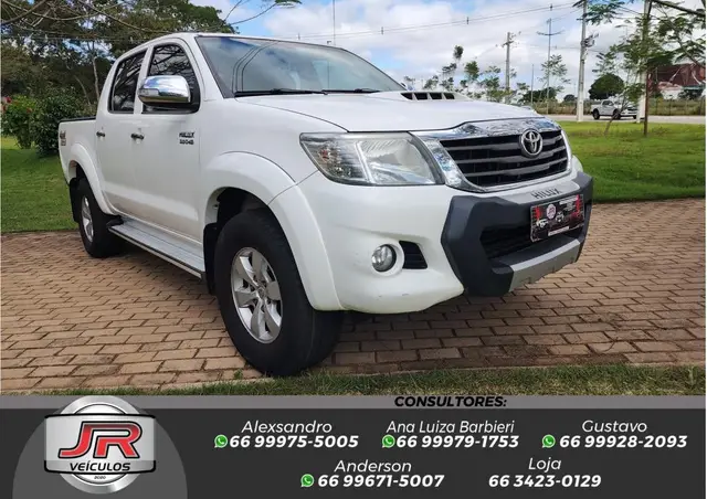 Carro Toyota Hilux Cabine Dupla 2015 Hilux 3.0 TDI 4x4 CD SRV (Aut)