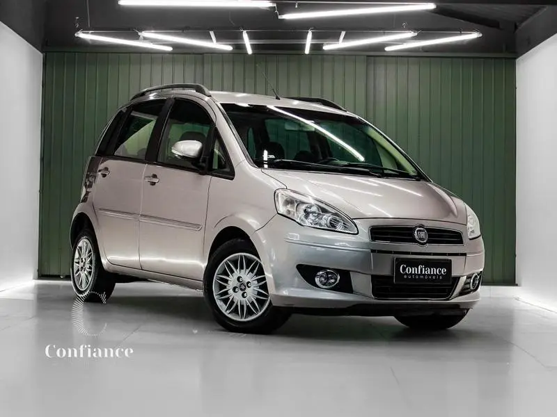 Fiat Idea Essence 1.6 16V E.TorQ (Flex)