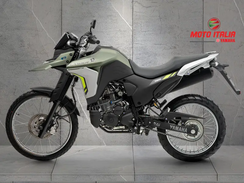 Yamaha XTZ 250 Lander Connected