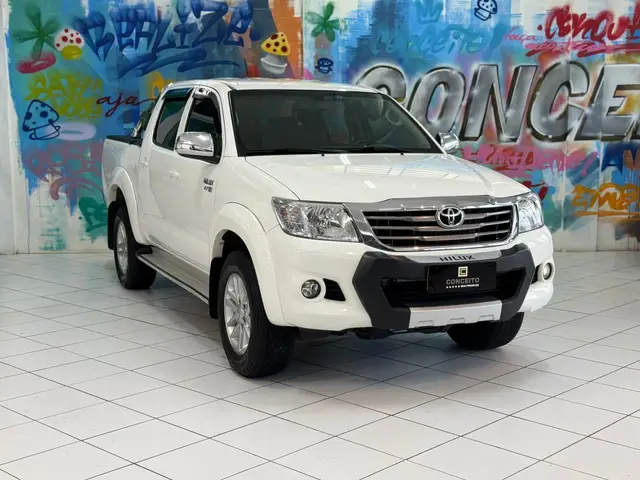 Carro Toyota Hilux Cabine Dupla 2015 Hilux 2.7 SRV CD 4x2 (Flex) (Aut)