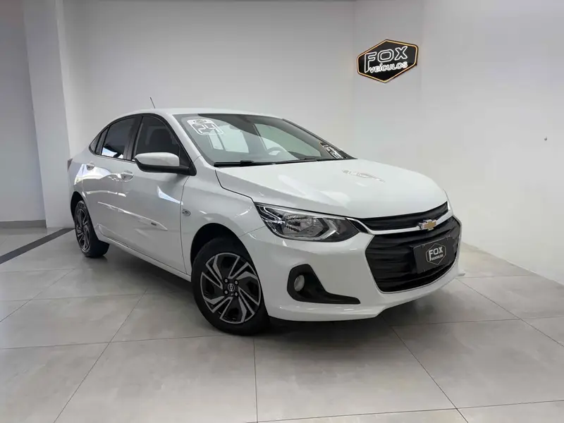 Chevrolet Onix Plus LT 1.0
