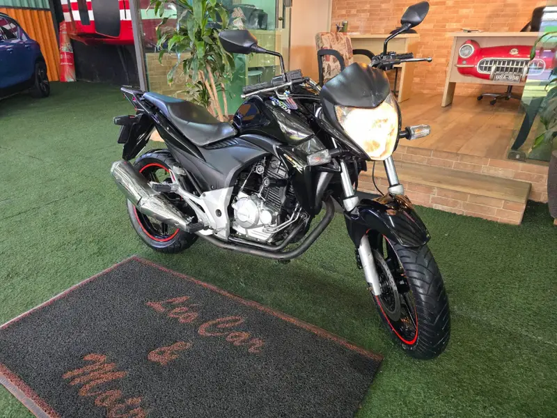 Honda CB 300R Standard