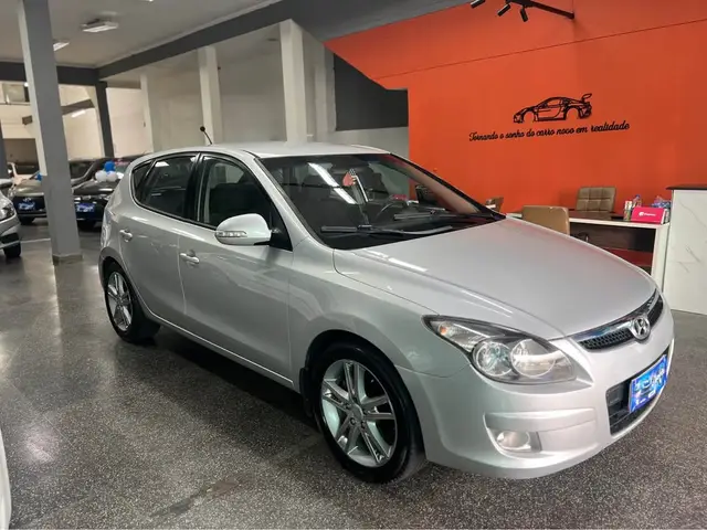 Carro Hyundai i30 2011 GLS 2.0 16V