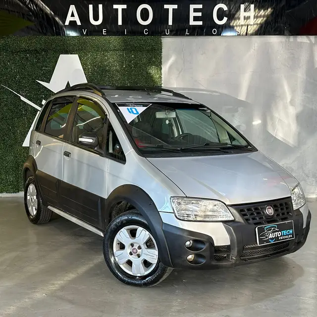 Carro Fiat Idea 2010 Adventure 1.8 (Flex)