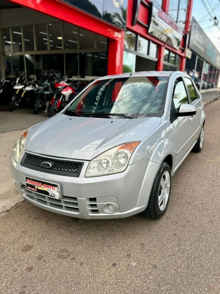 Ford Fiesta Sedan 1.6 (Flex)