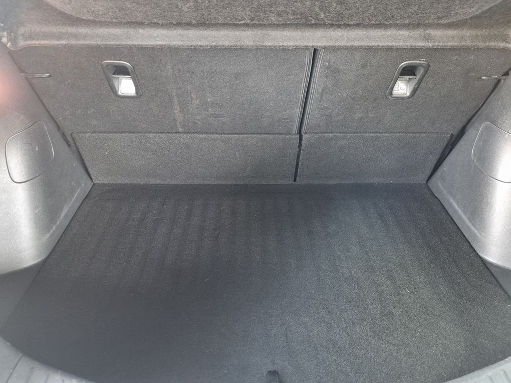 City Hatch Touring 1.5 (Aut)