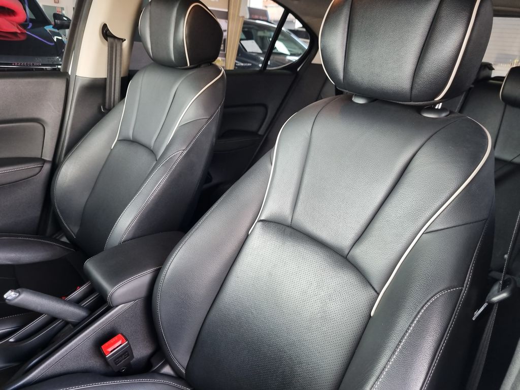 City Hatch Touring 1.5 (Aut)