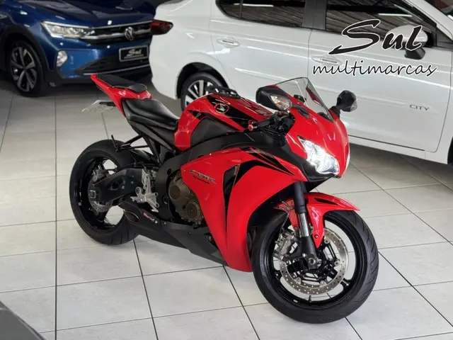 Carro Honda CBR 1000RR 2008 Fireblade (Standard)
