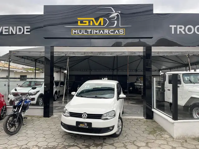 Carro Volkswagen Fox 2014 1.6 VHT (Flex)