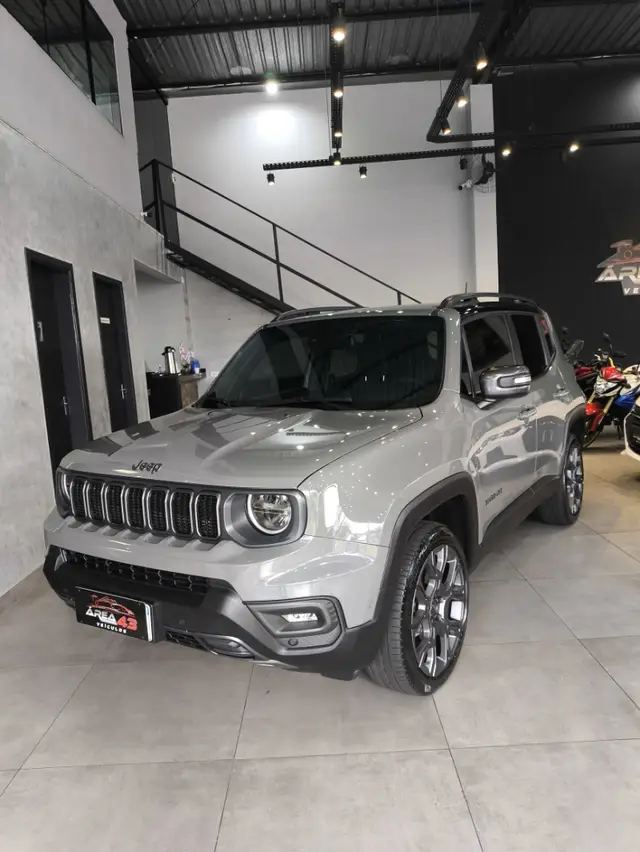 Carro Jeep Renegade 2024 Série S T270 1.3 Turbo 4x4 (com Teto Solar)