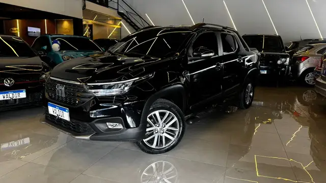 Carro Fiat Strada 2023 Volcano 1.3 CD AT (Flex)
