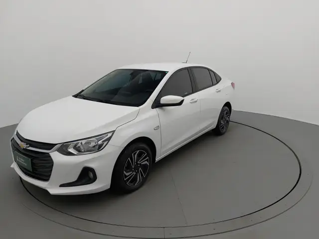 Carro Chevrolet Onix Plus 2024 LT 1.0