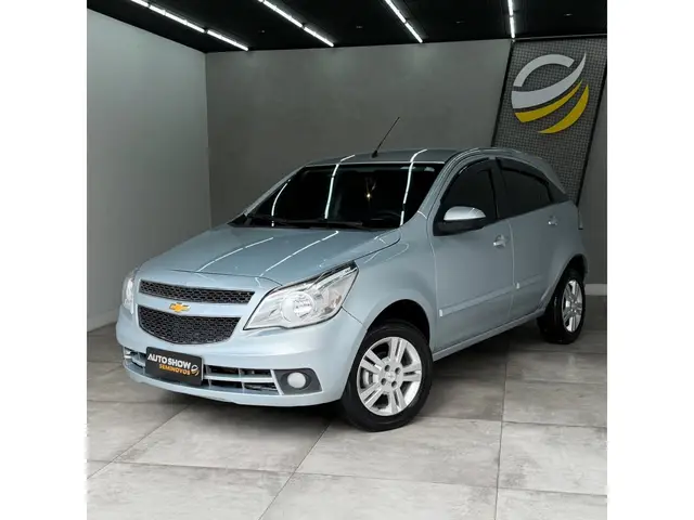 Carro Chevrolet Agile 2011 LTZ 1.4 8V (Flex)