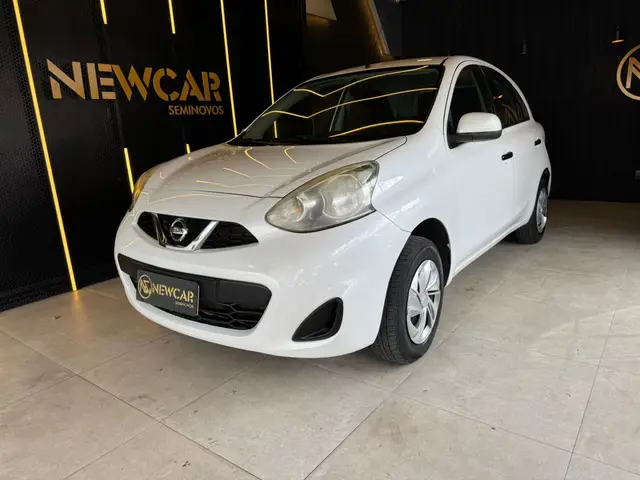 Carro Nissan March 2015 1.0 16V (Flex)
