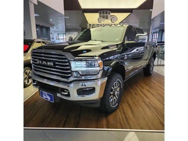 Carro RAM 3500 2023 Limited Longhorn 6.7 4x4
