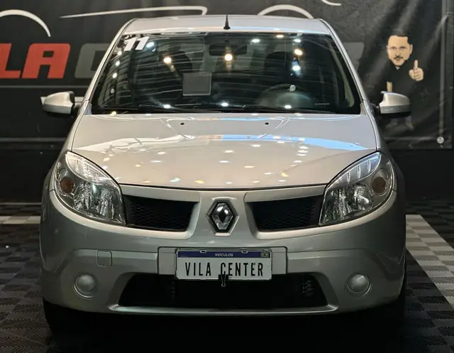 Carro Renault Sandero 2011 Expression 1.0 16V (flex)