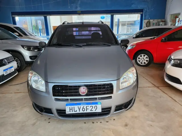 Carro Fiat Strada 2011 Working 1.4 (Flex) (Cabine Estendida)