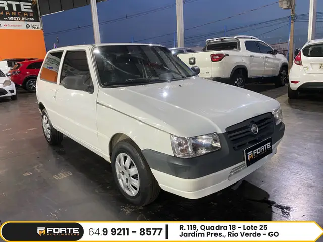 Carro Fiat Uno 2013 Way 1.0 8V (Flex) 2p
