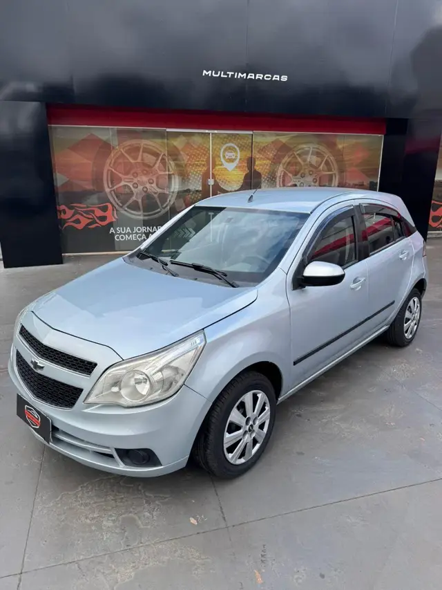 Carro Chevrolet Agile 2012 LT 1.4 8V (Flex)