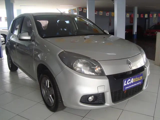 Carro Renault Sandero 2014 Expression 1.0 16V (flex)