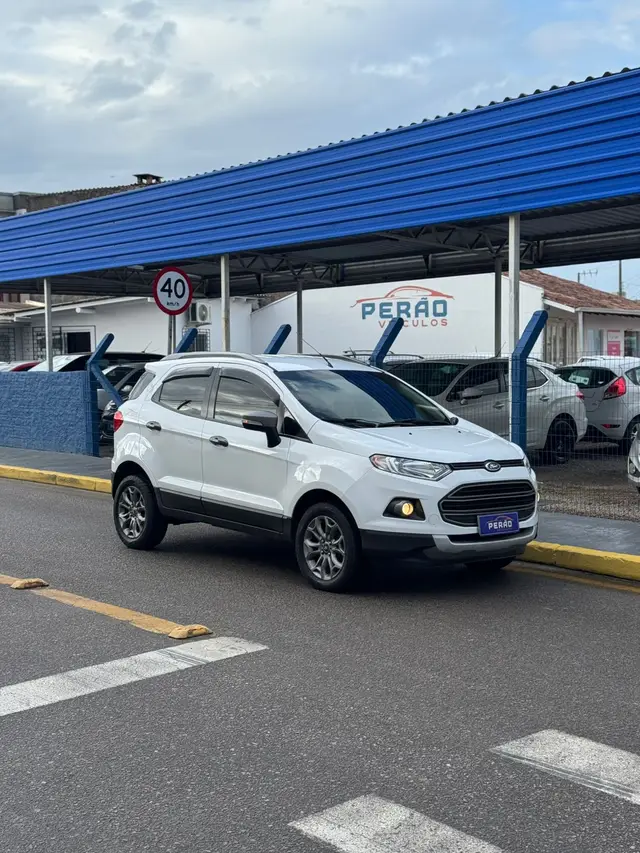 Carro Ford EcoSport 2014 Ecosport Freestyle 1.6 16V (Flex)