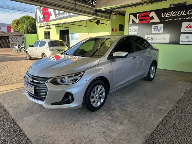 Carro Chevrolet Onix 2020 LT 1.0 Turbo (Flex)