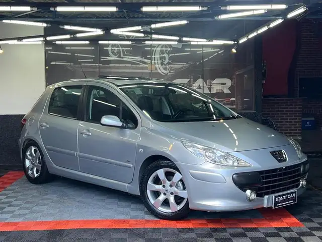 Carro Peugeot 307 2012 Hatch. Presence 1.6 16V (flex)