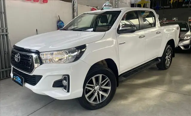 Carro Toyota Hilux Cabine Dupla 2019 Hilux 2.8 TDI SRV CD 4x4 (Aut)