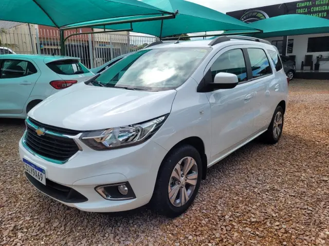 Carro Chevrolet Spin 2024 Premier 1.8 (Aut.)