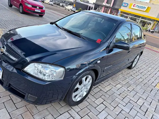 Carro Chevrolet Astra Hatch 2010 Advantage 2.0 (Flex)