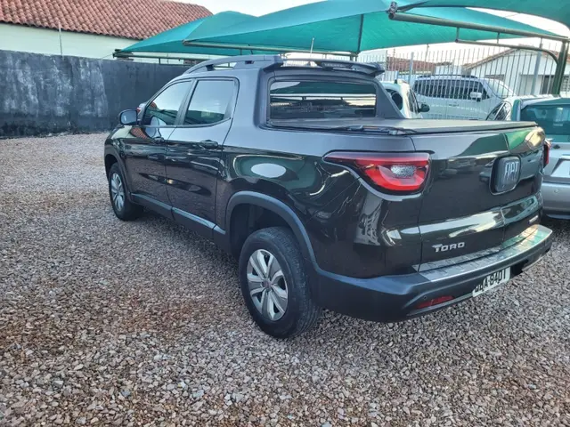Carro Fiat Toro 2017 Freedom 1.8 AT6 4x2 (Flex)
