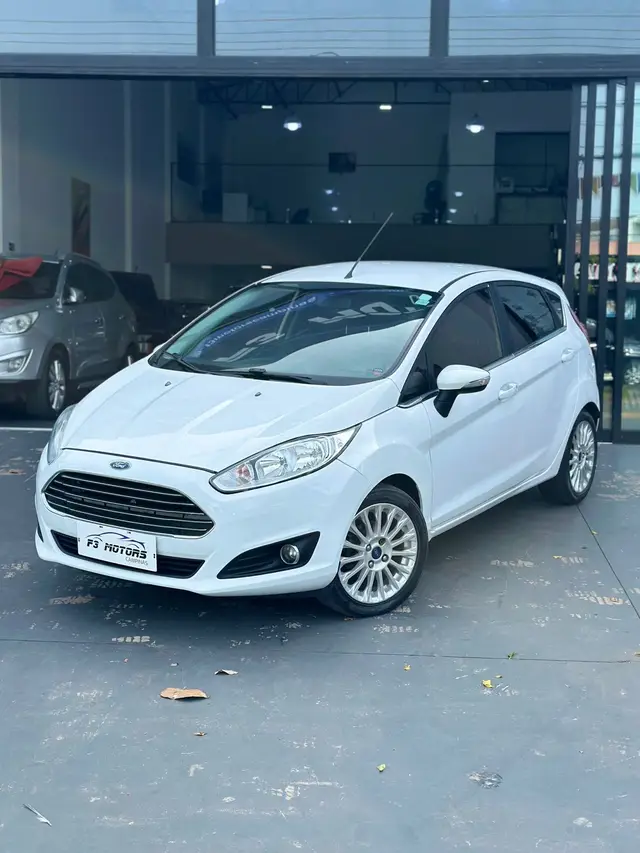Carro Ford New Fiesta Hatch 2017 New Fiesta Titanium 1.6 16V PowerShift