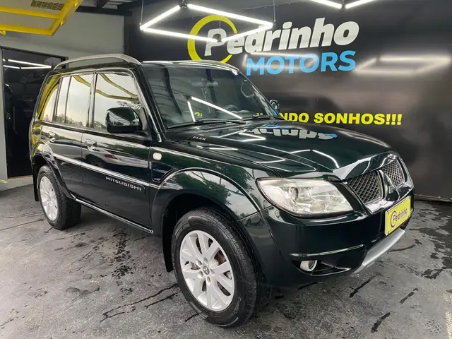 Carro Mitsubishi Pajero TR4 2010 2.0 16V 4x4 (flex) (aut)