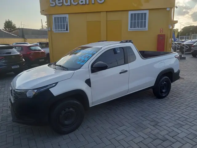 Carro Fiat Strada 2023 Endurance 1.4 Cabine Plus (Flex)