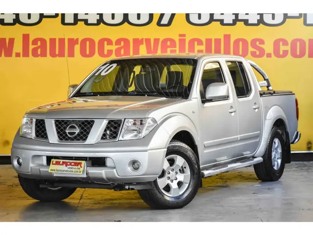 Carro Nissan Frontier 2010 XE 4x2 2.5 16V (cab. dupla)