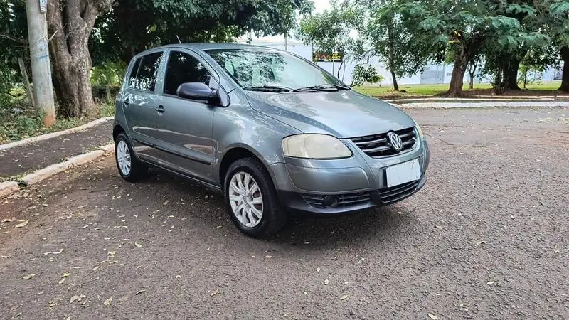 Volkswagen City 1.0 8V (Flex)