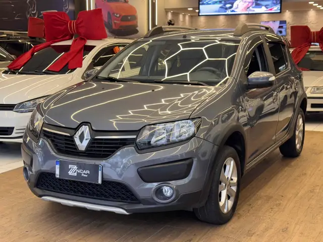 Carro Renault Sandero Stepway 2017 1.6 8V Easy-R (Flex)