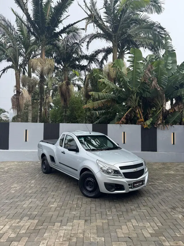 Carro Chevrolet Montana 2013 LS 1.4 (Flex)