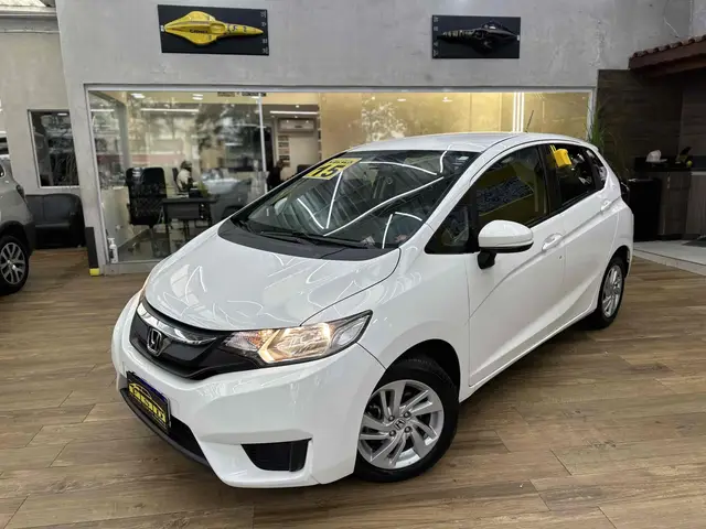 Carro Honda Fit 2015 1.5 16v LX (Flex)
